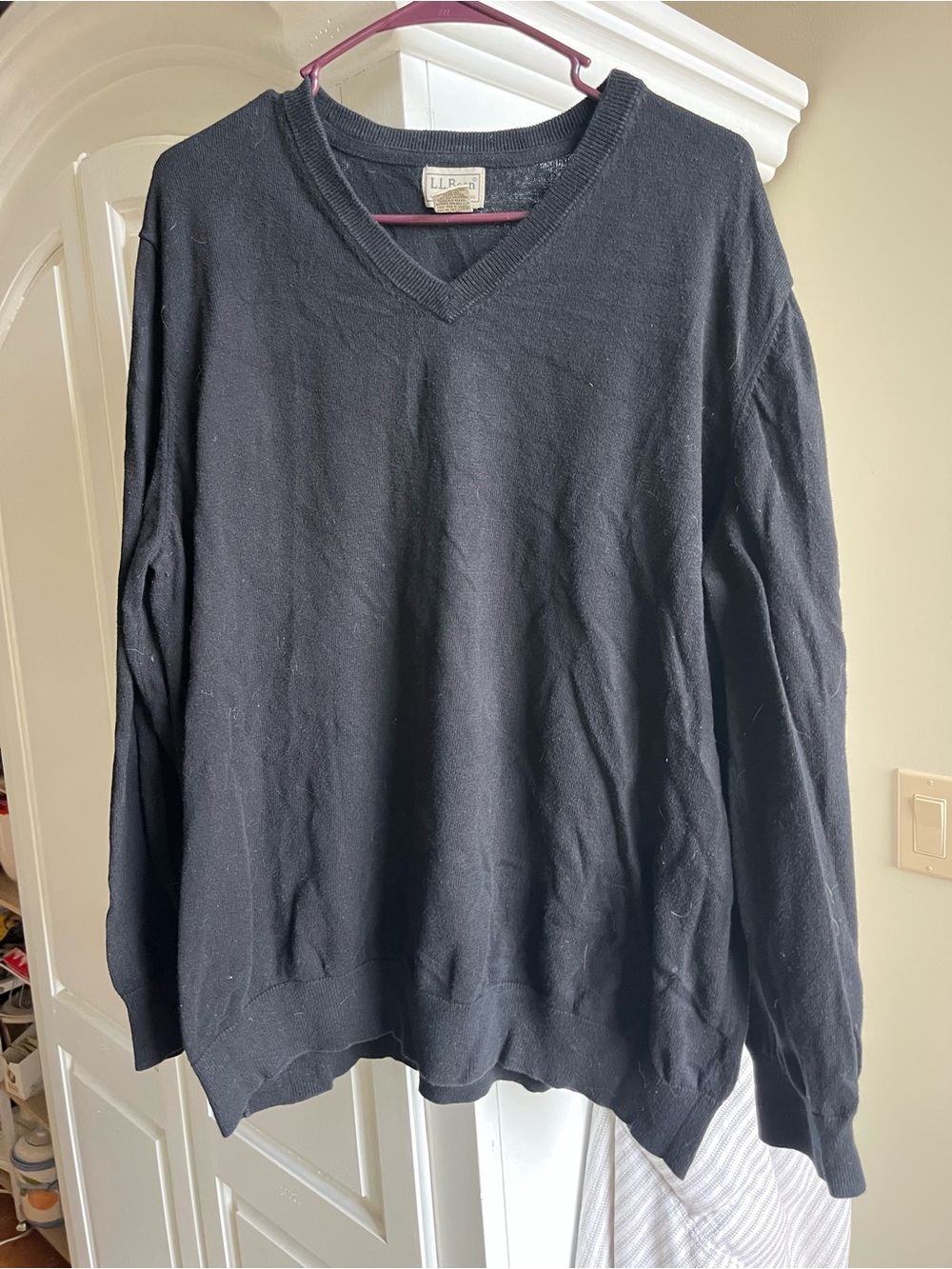 Vintage L.L. Bean Men’s XXL Black V-Neck Cotton Cashmere Sweater